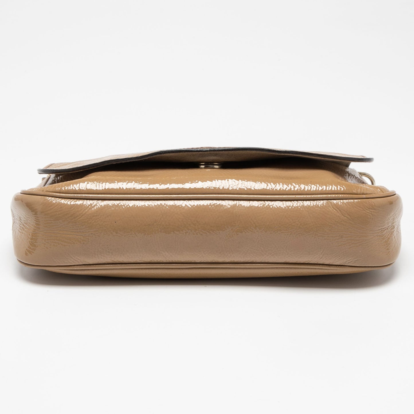 Gucci Beige Patent Leather Soho Flap Shoulder Bag