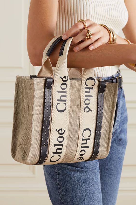 Woody logo-print tote bag