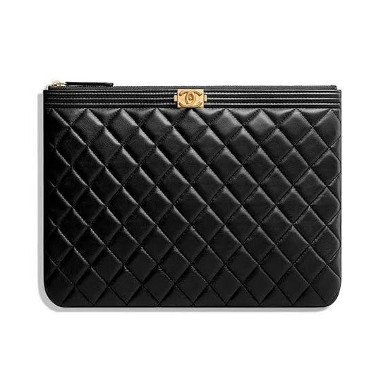 Chanel Pouch in Lambskin Leather-Black