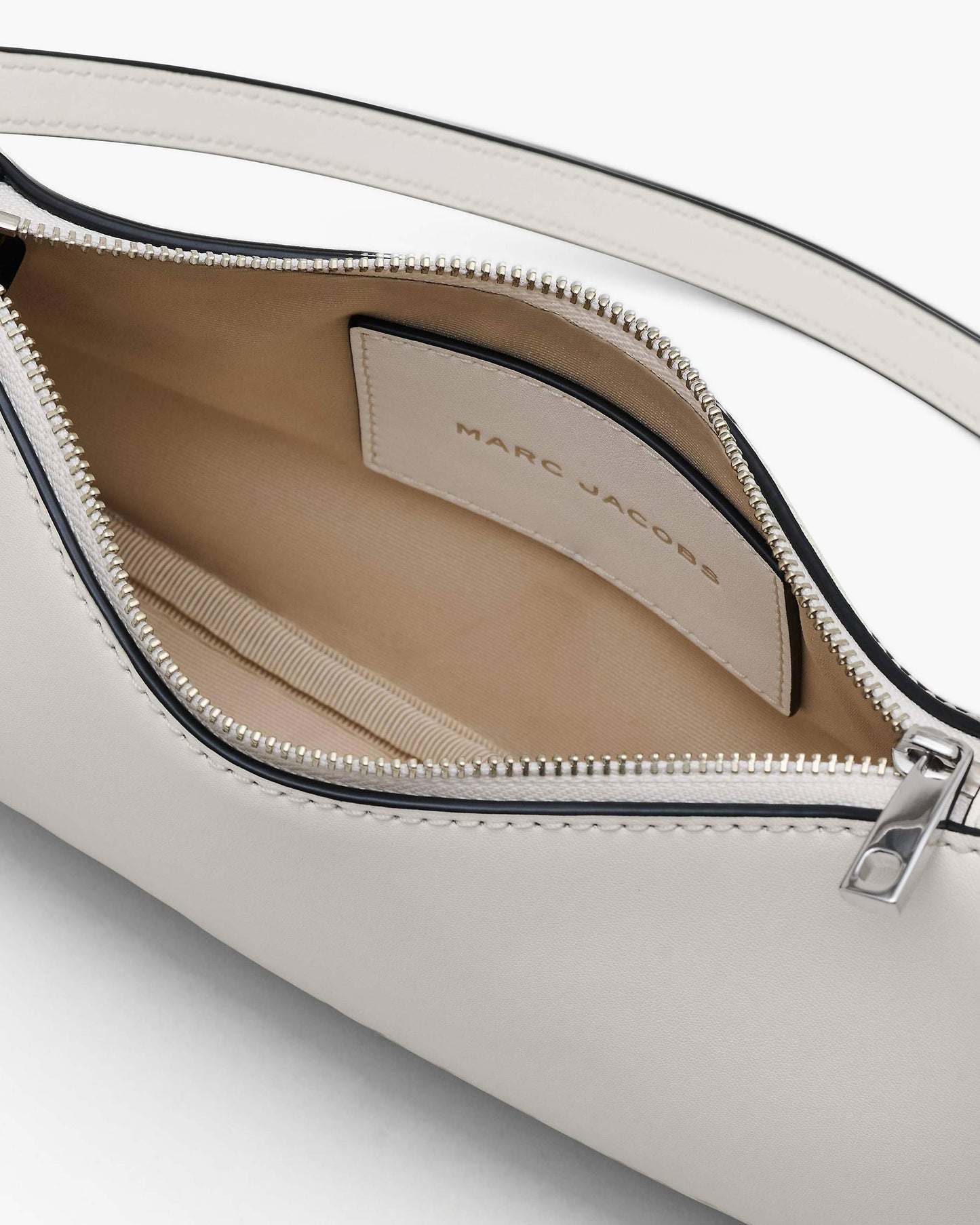 Marc Jacob The Star Charm Shoulder Bag