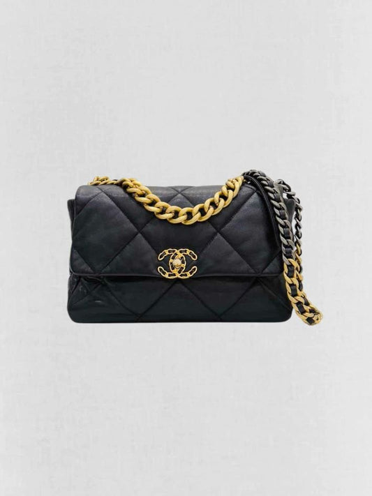 CHANEL 19 Black Quilted Shoulder Bag