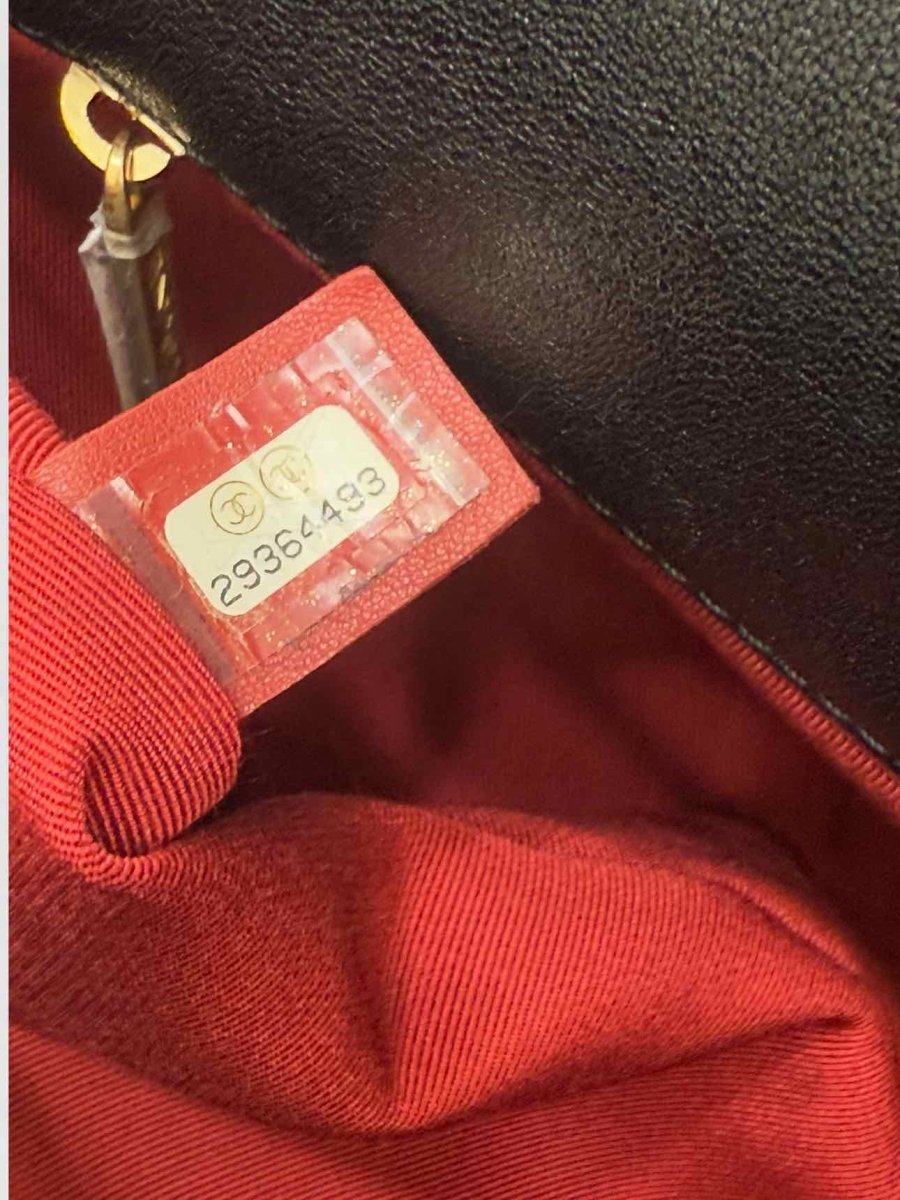 CHANEL 19 Black Quilted Shoulder Bag
