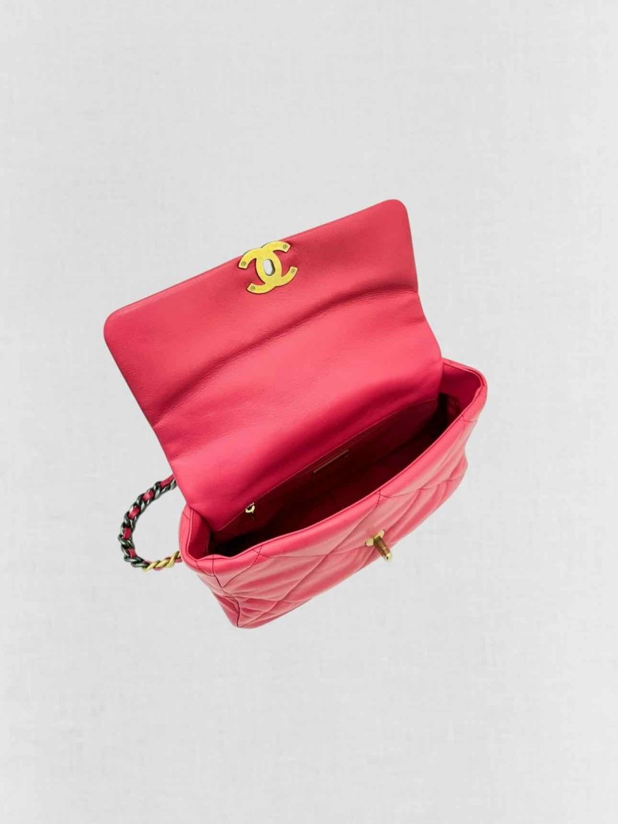 CHANEL 19 Pink Quilted Shoulder Bag
