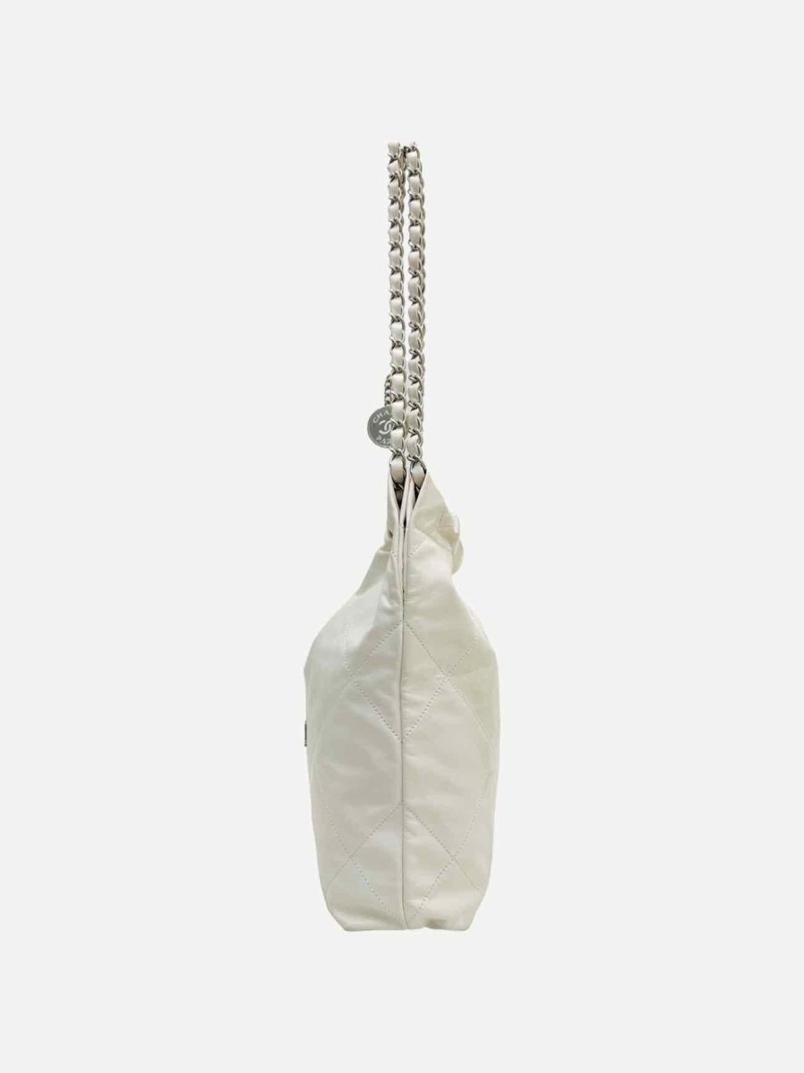 CHANEL 22 White Quilted Shoulder Bag