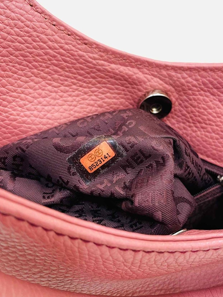 CHANEL Vintage Pink Shoulder Bag