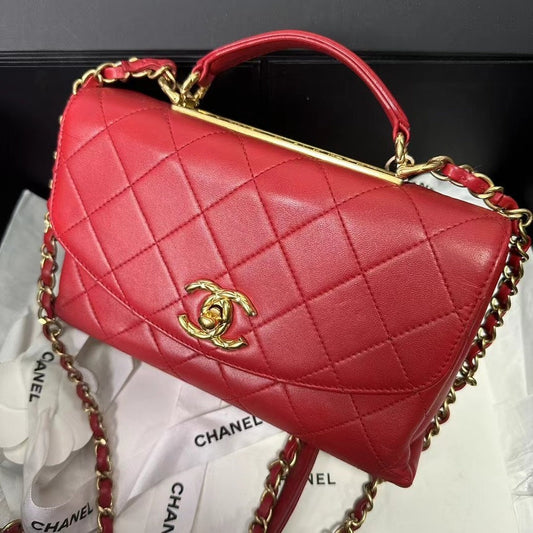 Chanel Trendy CC Red Quilted Leather Shoulder Bag Medium Size.