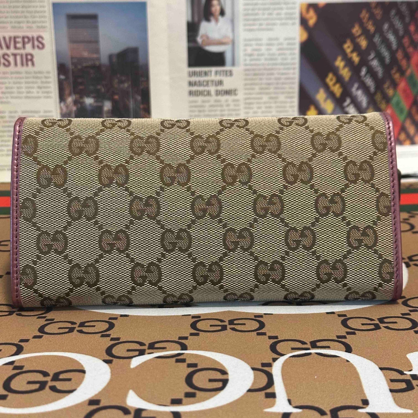 Preloved Gucci GG Monogram Beige Canvas Wallet with Pink Accents