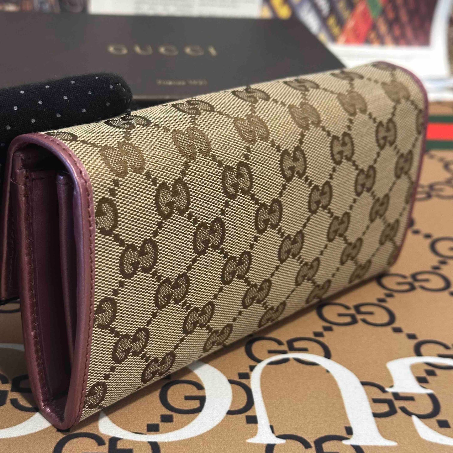 Preloved Gucci GG Monogram Beige Canvas Wallet with Pink Accents
