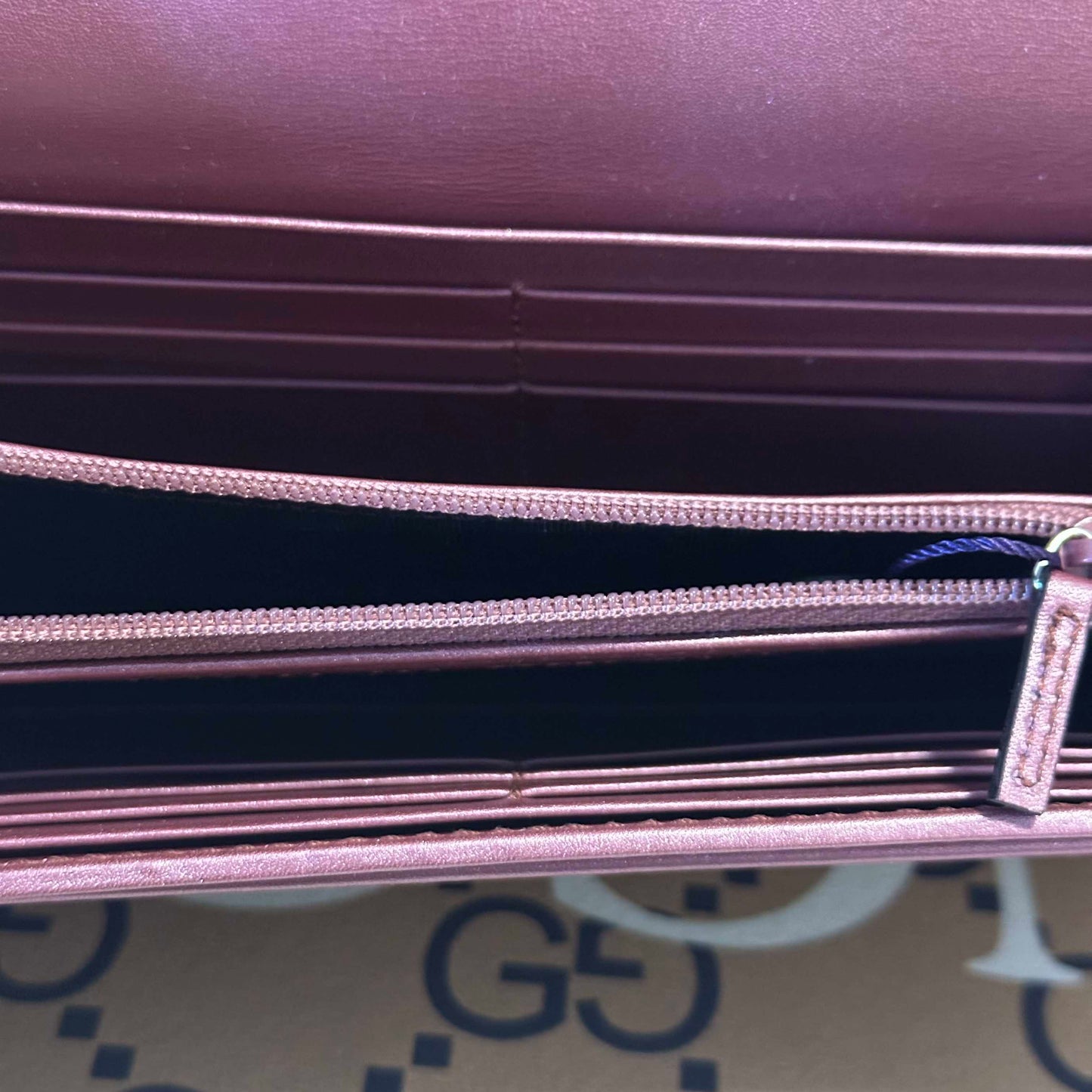 Preloved Gucci GG Monogram Beige Canvas Wallet with Pink Accents