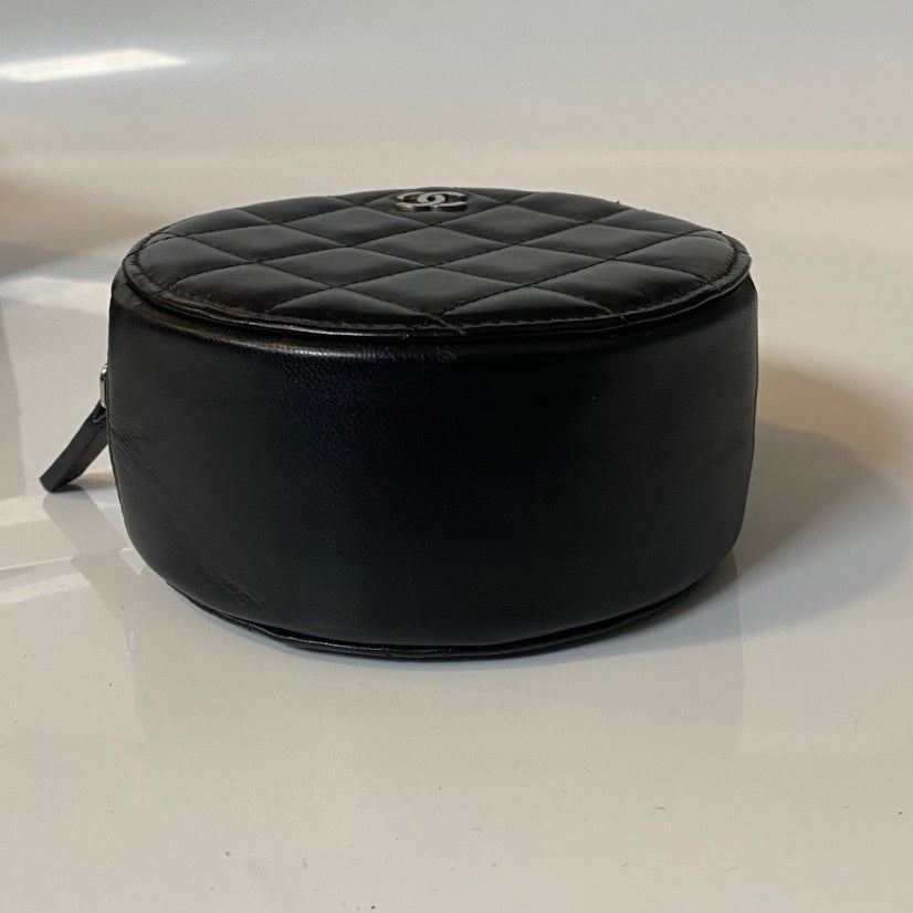 Preloved Chanel Round Cake Bag Black Leather Crossbody