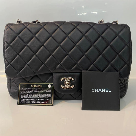 Chanel Classic Flap Bag Black Leather Shoulder Bag