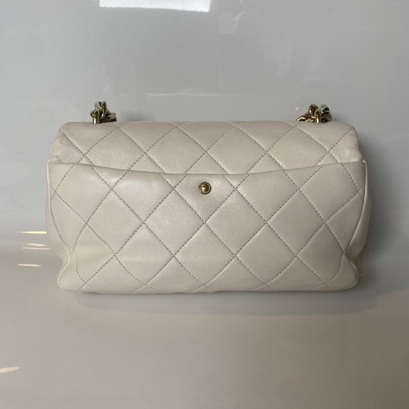 Chanel Classic Flap Bag White Leather Shoulder Bag