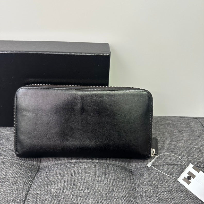 Chanel Black Leather Zippy Long Wallet