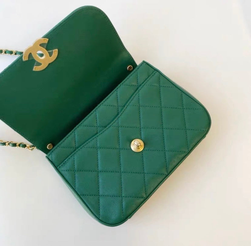 Chanel 19 Green Quilted Leather Crossbody Bag Medium Size
