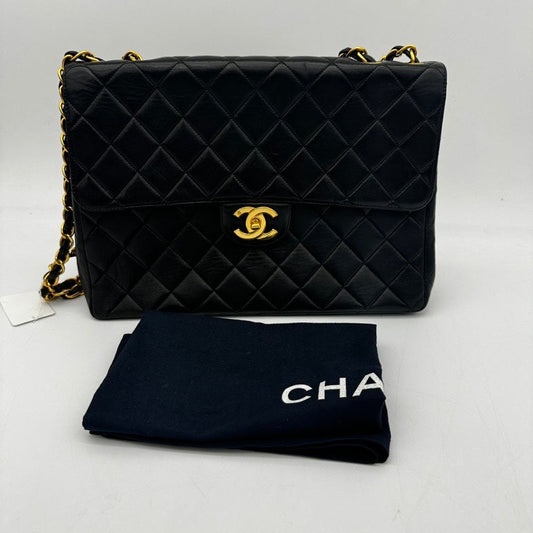 Chanel Quilted Black Leather Shoulder Bag Medium