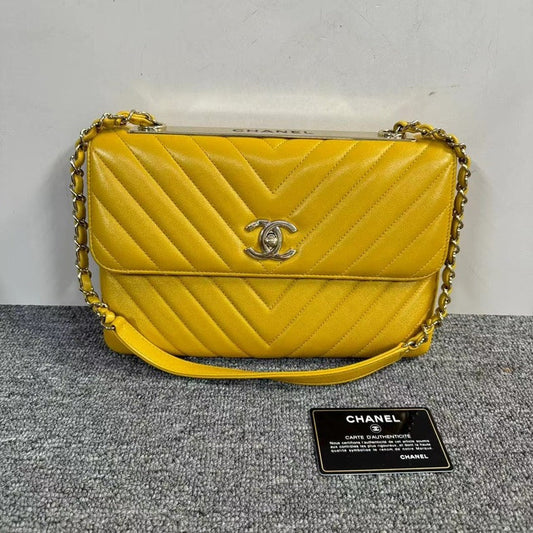 Chanel Trendy CC Yellow Leather Chevron Quilted Shoulder Bag Small