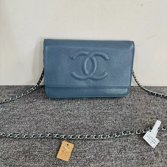 Chanel Blue Leather Chain Shoulder Bag Medium