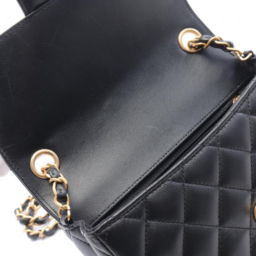 Chanel Matelasse Black Leather Chain Shoulder Bag
