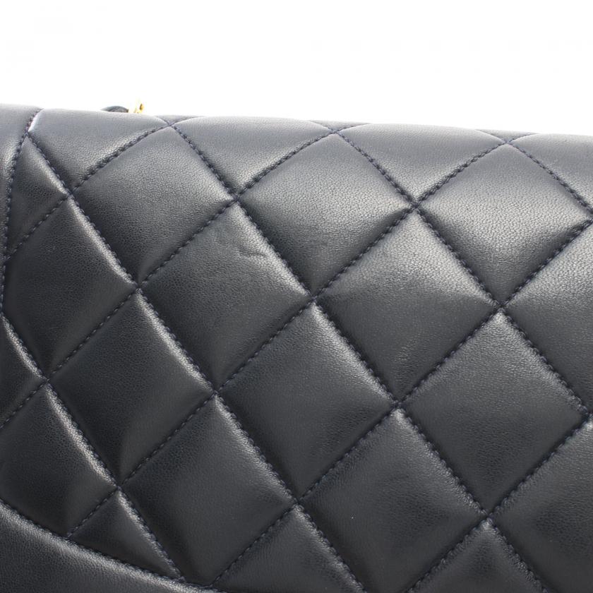 Chanel Matelasse Diana Flap Chain Shoulder Bag Lambskin Dark Navy Gold Hardware Vintage