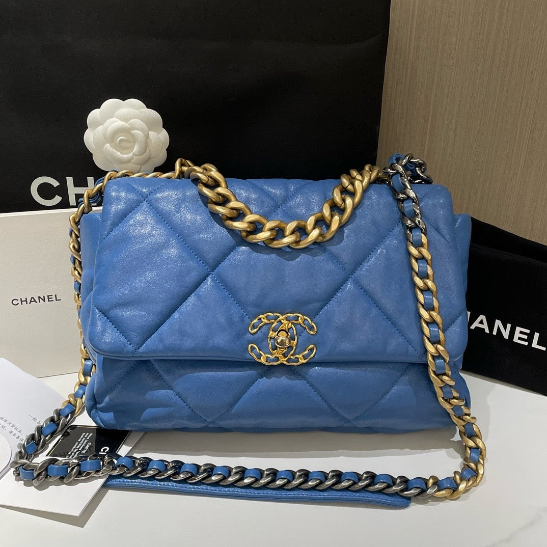 Chanel  Medium Blue Quilted Leather Shoulder Bag cm