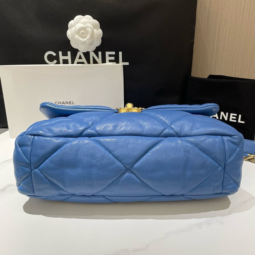 Chanel  Medium Blue Quilted Leather Shoulder Bag cm