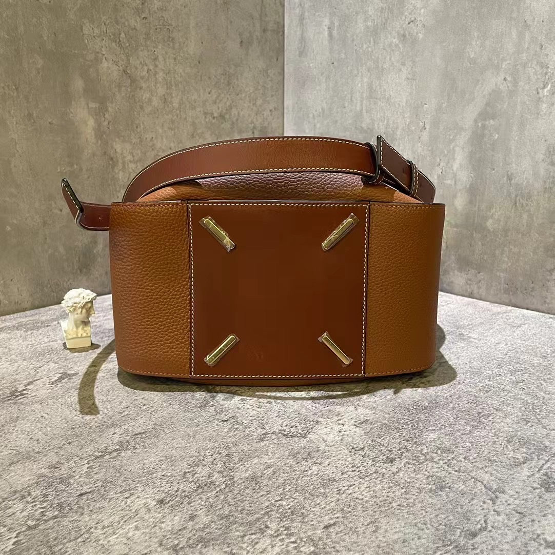 Loewe Medium Hammock Bag Tan Leather Adjustable Strap Shoulder Bag