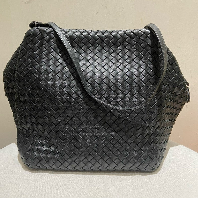 Bottega Veneta Black Large Leather Tote Long Handle Strap