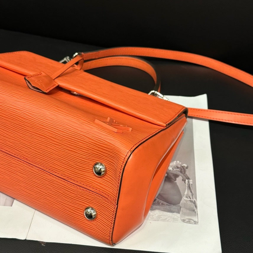 Louis Vuitton Cluny EPI Orange Leather Shoulder Bag