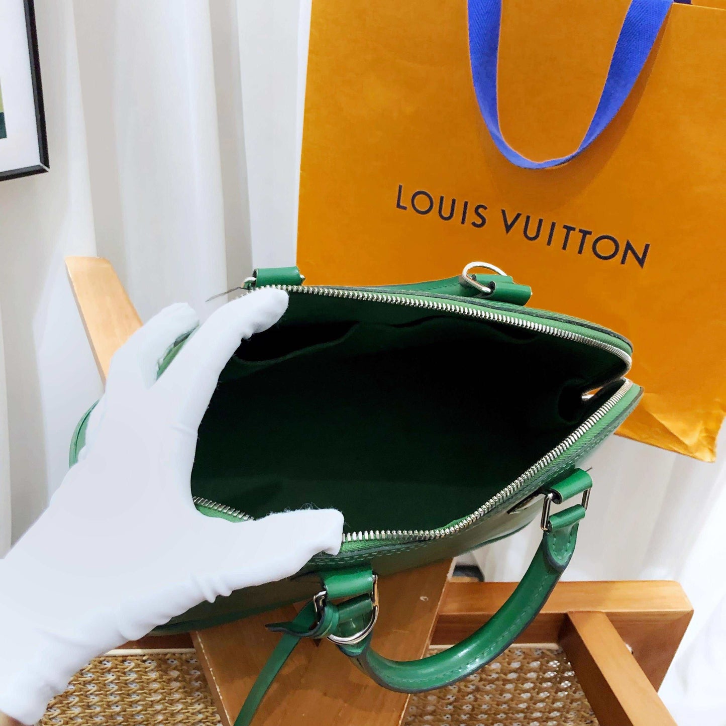 louis vuitton alma epi leather green handbag