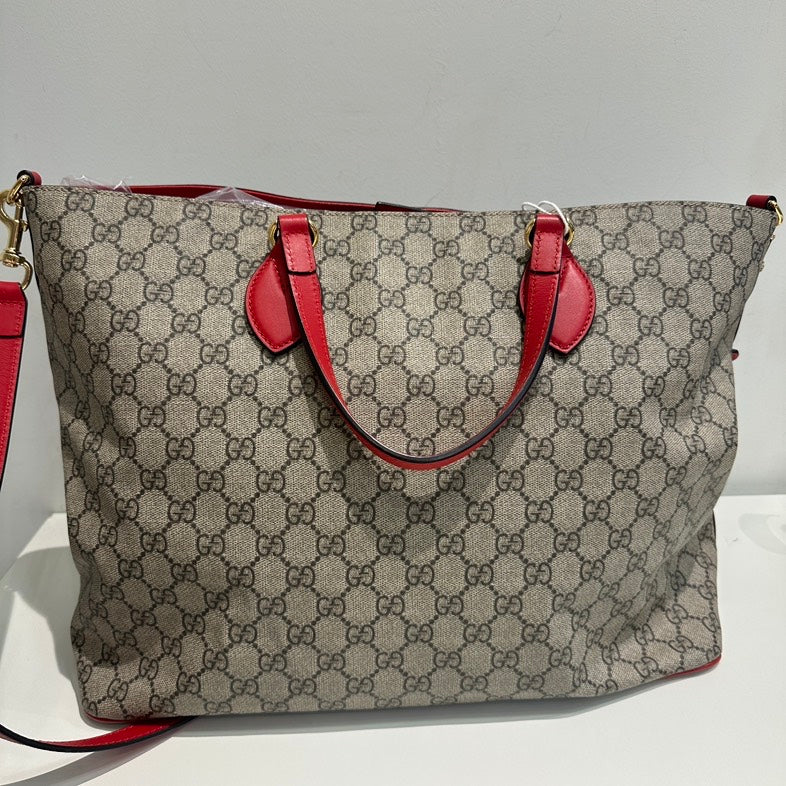 Pre-loved Gucci Ophidia Beige Canvas Shoulder Bag with Snake Heart Motif