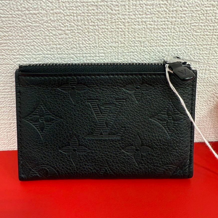Louis Vuitton Preloved Black Leather Monogram Card Case FM9096