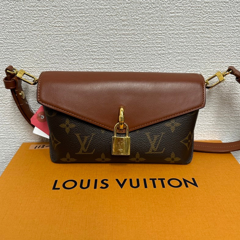 Louis Vuitton V7777 Monogram Chocolate Leather  Shoulder Bag