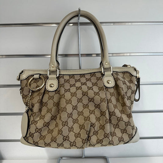 Pre-loved Gucci GG Tote Bag 2033 Beige Canvas Medium