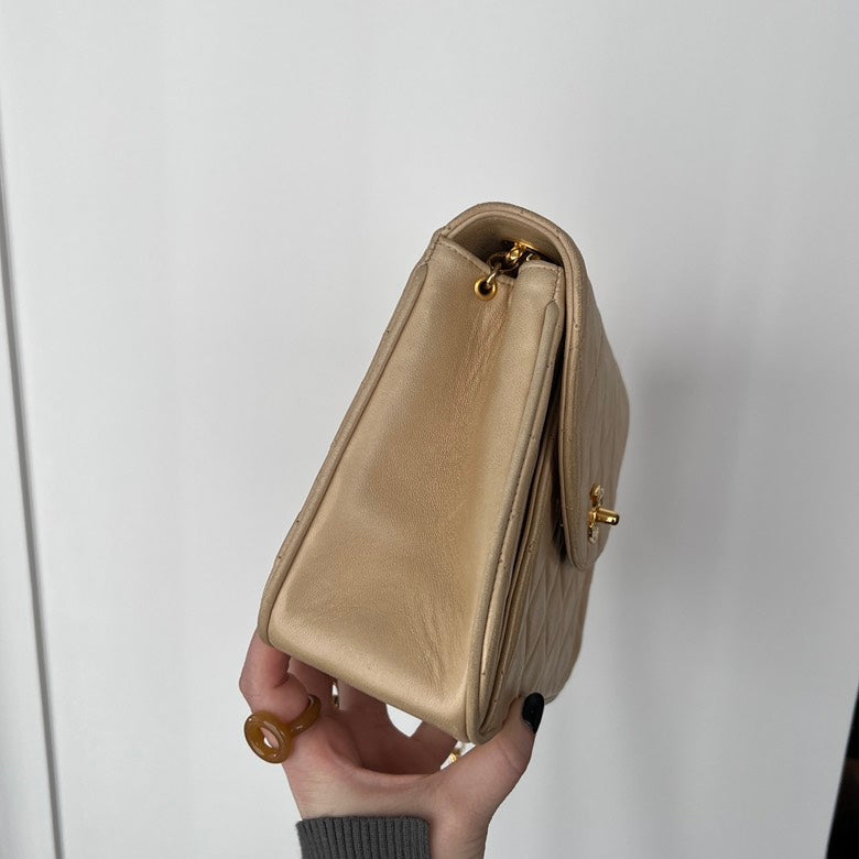 Chanel Preloved Leather Chain Shoulder Bag Beige - AF606