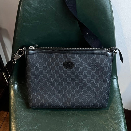 Gucci Preloved Leather Crossbody Bag AF655 in Black