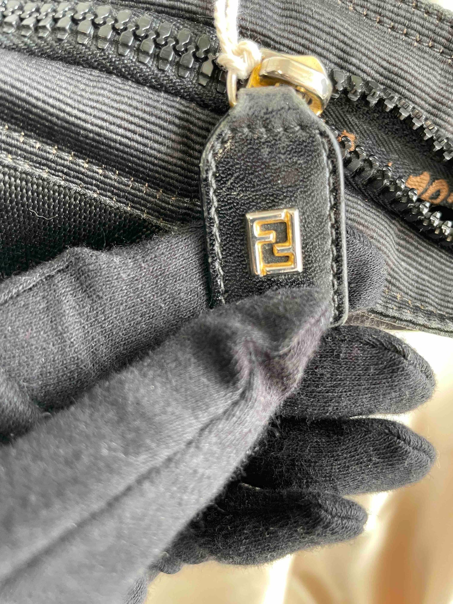 Fendi Nylon Tote Bag RE37914600 in Black - Stylish Designer Tote