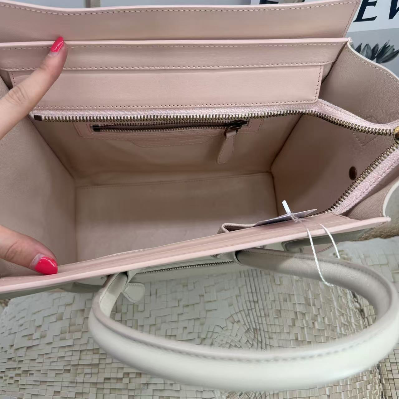 Celine Luggage Tote Bag in Cream - Preloved, Leather, Tote Handbag