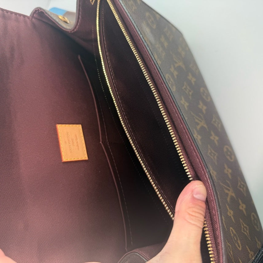 Louis Vuitton Monogram Cluny Canvas Shoulder Bag - Brown