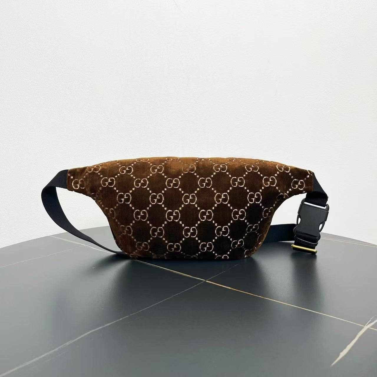 Preloved Gucci GG Supreme Brown Waist Bag