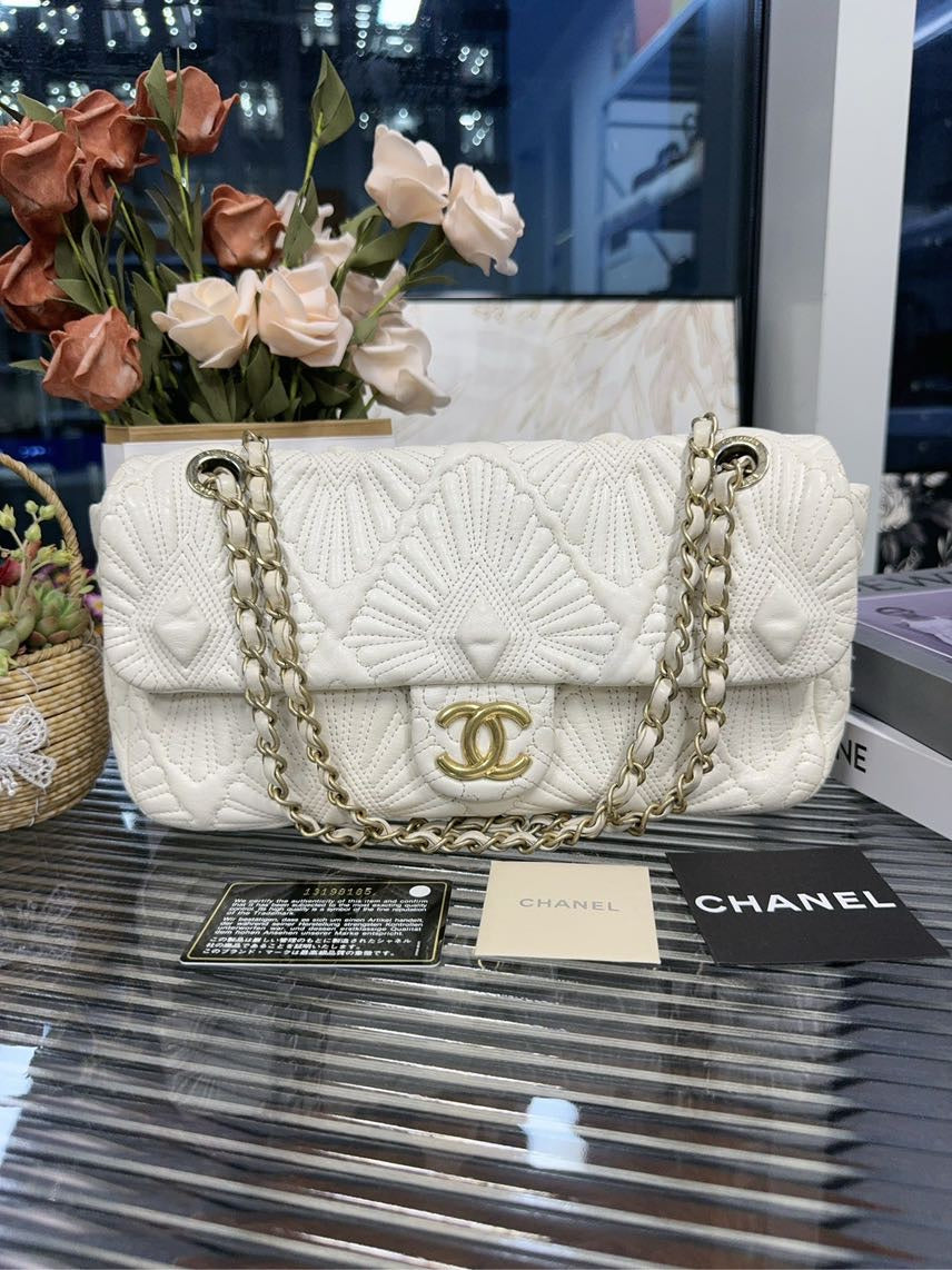 Chanel Classic Flap Bag White Leather Shoulder Bag
