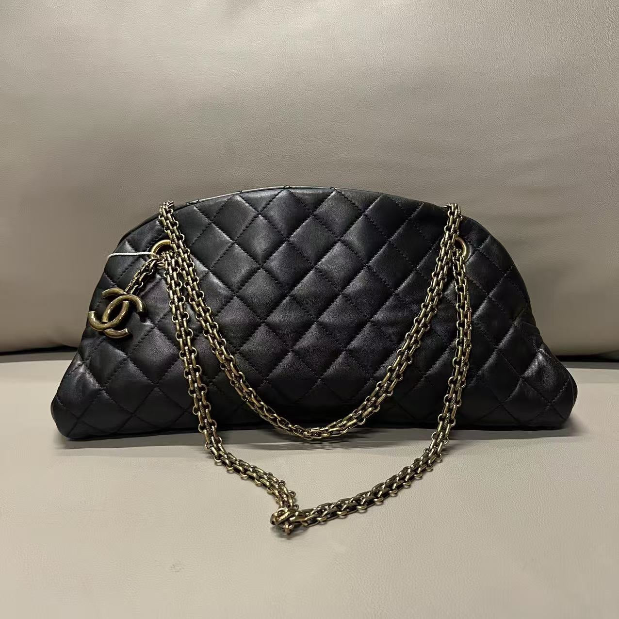 Chanel Quilted Bowling Bag Black Leather - Shoulder Bag
