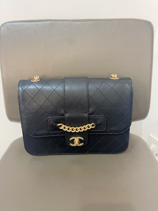 Chanel Flap Bag Black Leather Shoulder Bag