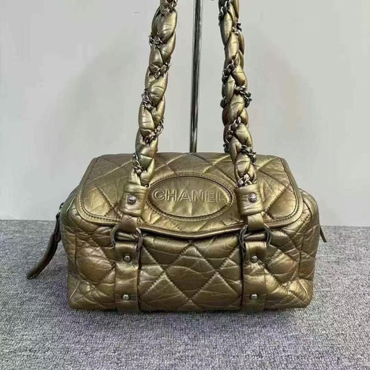 Chanel Preloved Olive Quilted Shoulder Bag