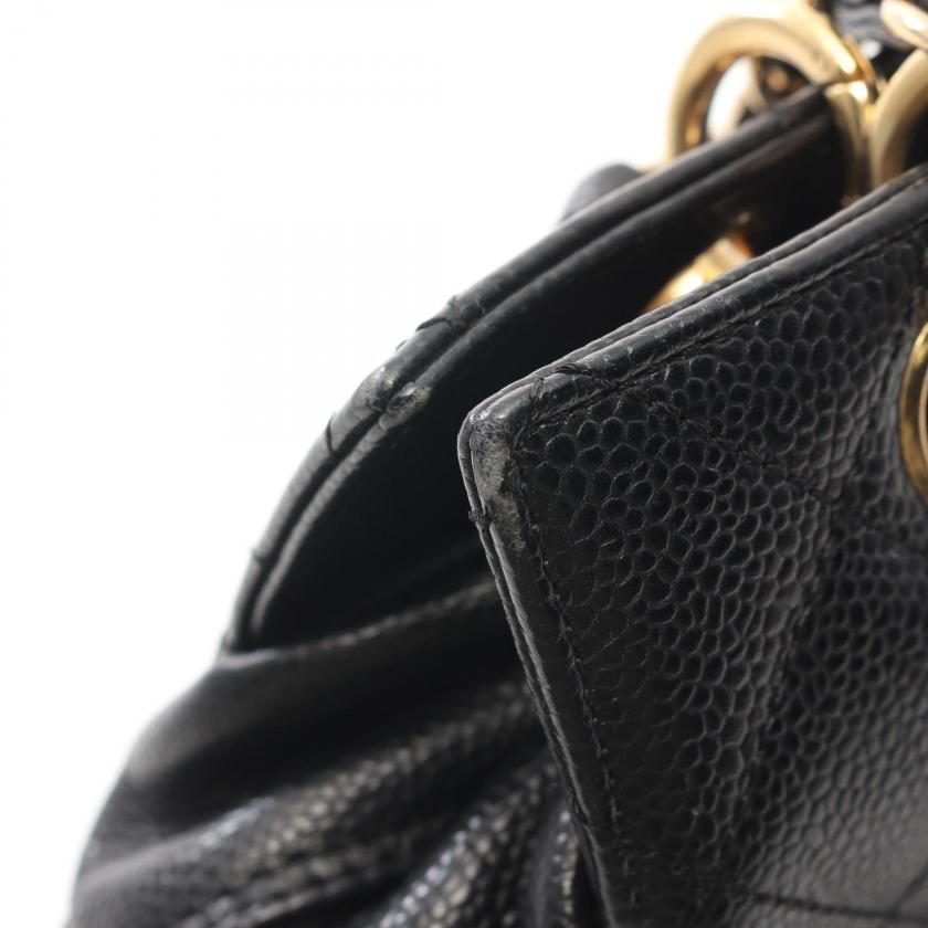 CHANEL Matelasse Chain Shoulder Bag Caviar Skin Black Gold Hardware
