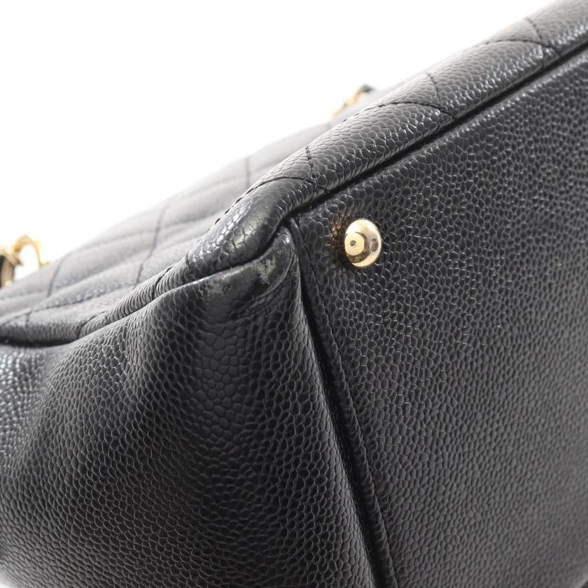 CHANEL Matelasse Chain Shoulder Bag Caviar Skin Black Gold Hardware