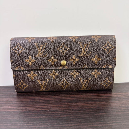 Pre-loved Louis Vuitton Monogram Long Wallet Brown Wallet 3249