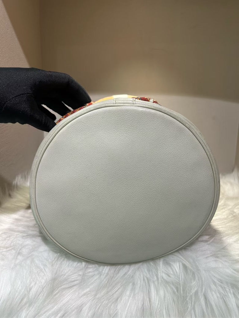 Pre-loved HERMES Orange Canvas Bucket Bag
