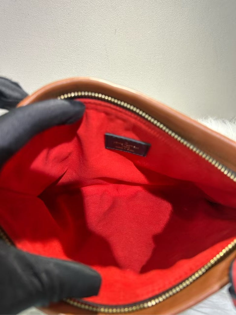 Pre-loved Louis Vuitton Monogram Clutch Bag in Brown