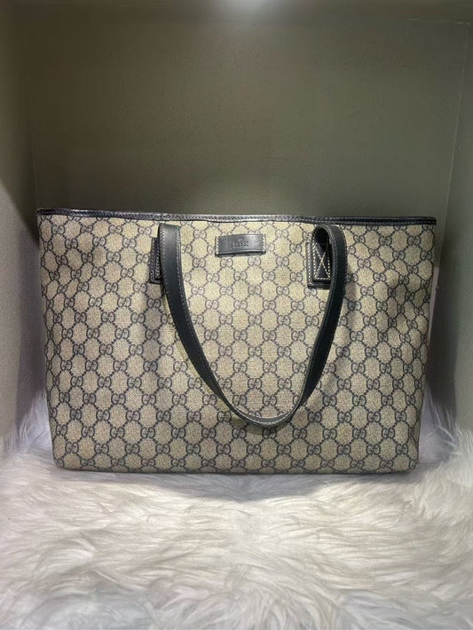 Pre-loved GUCCI GG Supreme Medium Monogram Tote Bag Beige Canvas