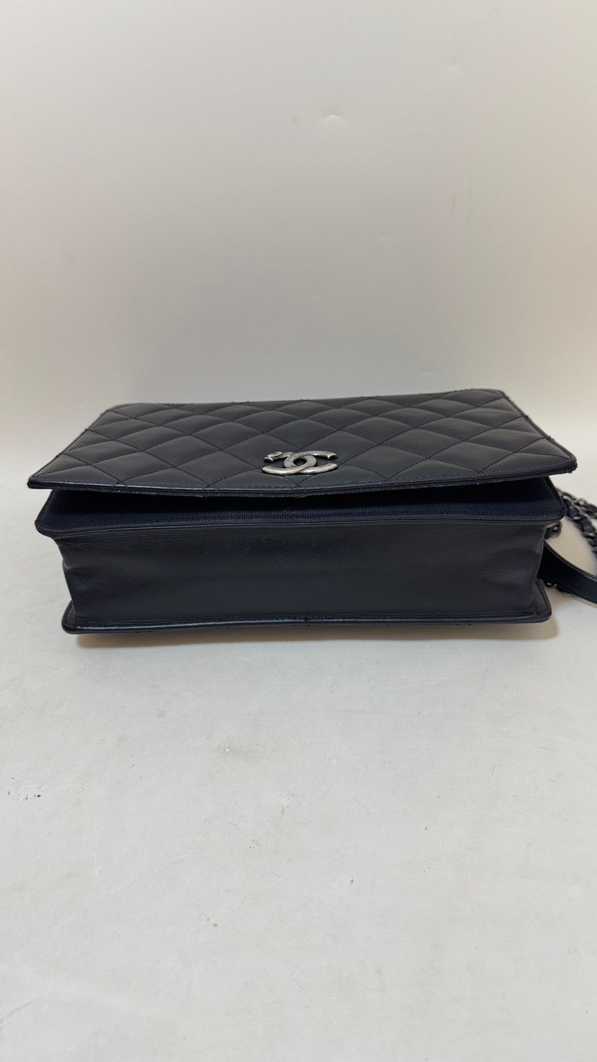 Chanel Classic Flap Bag Black Leather Shoulder Bag